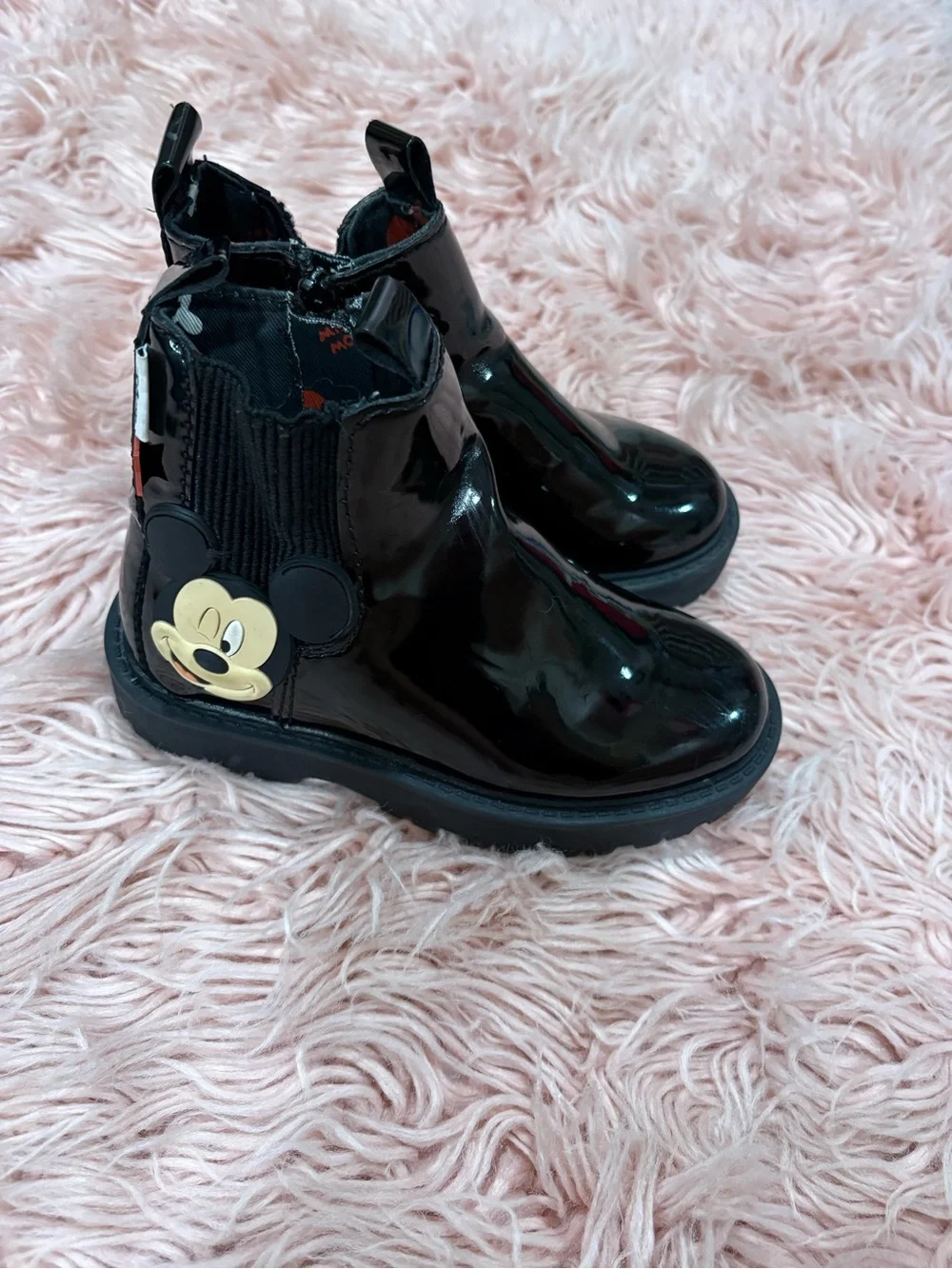Zara Black Patent Minnie Mouse Chelsea Boots with Red Bow